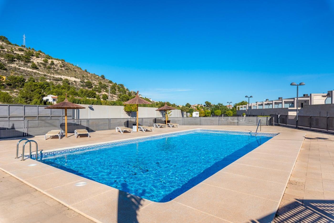 Bungalow Candela - Plusholidays Villa กัลเป ภายนอก รูปภาพ